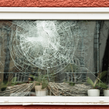 How Much Does It Cost To Replace A Cracked Window?