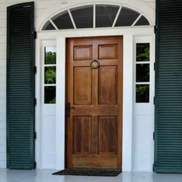 Exploring Custom Front Doors: Elevate Your Entryway