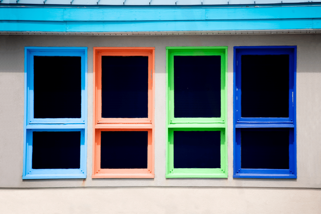A home with multiple window colors